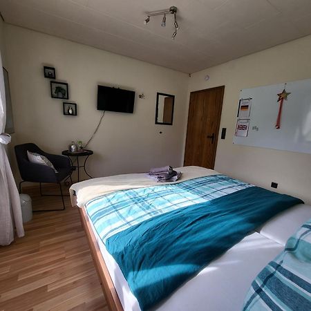 Cozy Charming Theresa Apartamento Schmelz Exterior foto