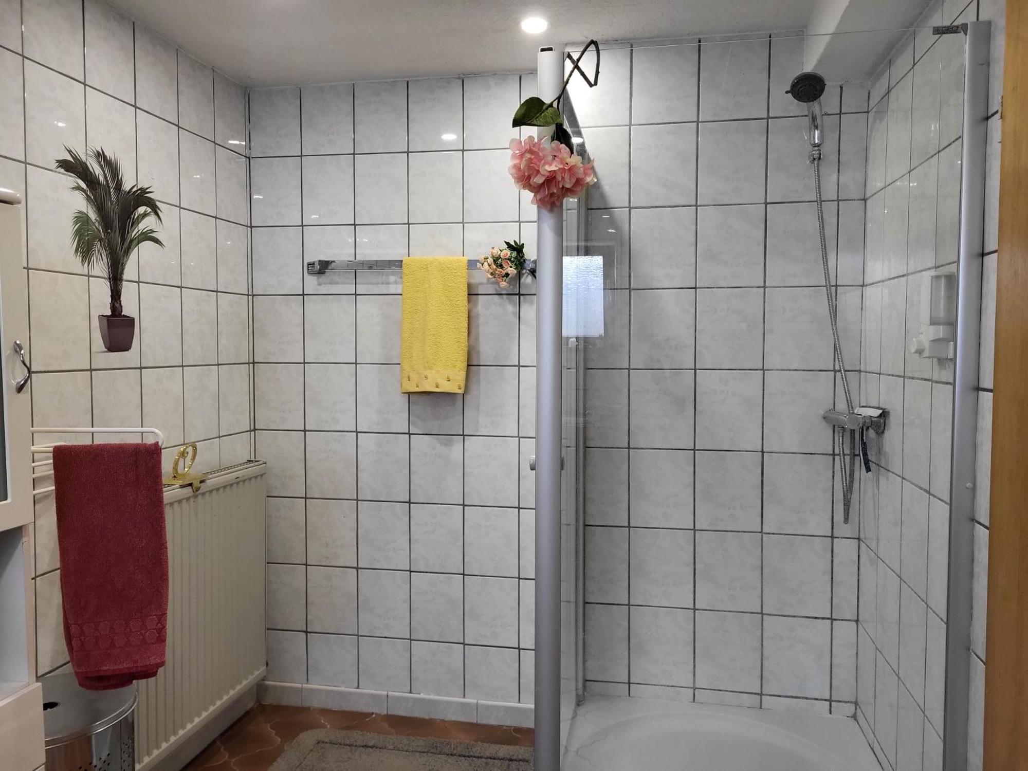 Cozy Charming Theresa Apartamento Schmelz Exterior foto